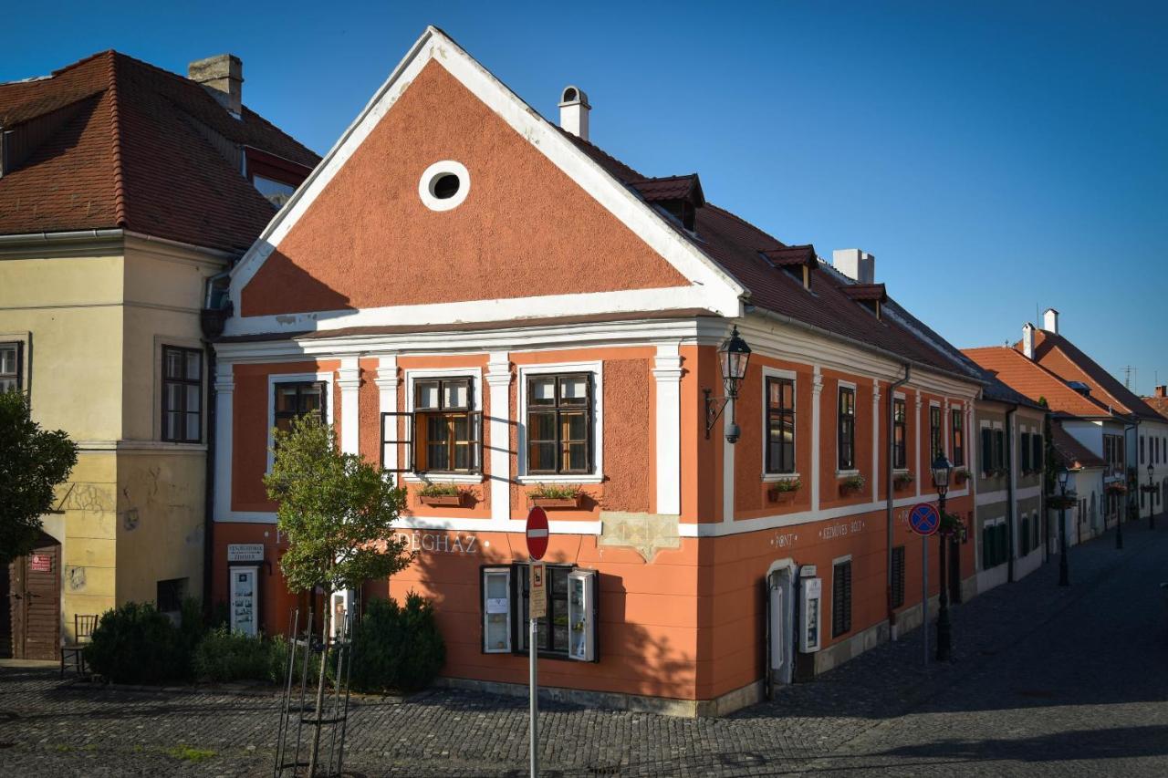 Pont Vendeghaz Hotel Koszeg Exterior photo